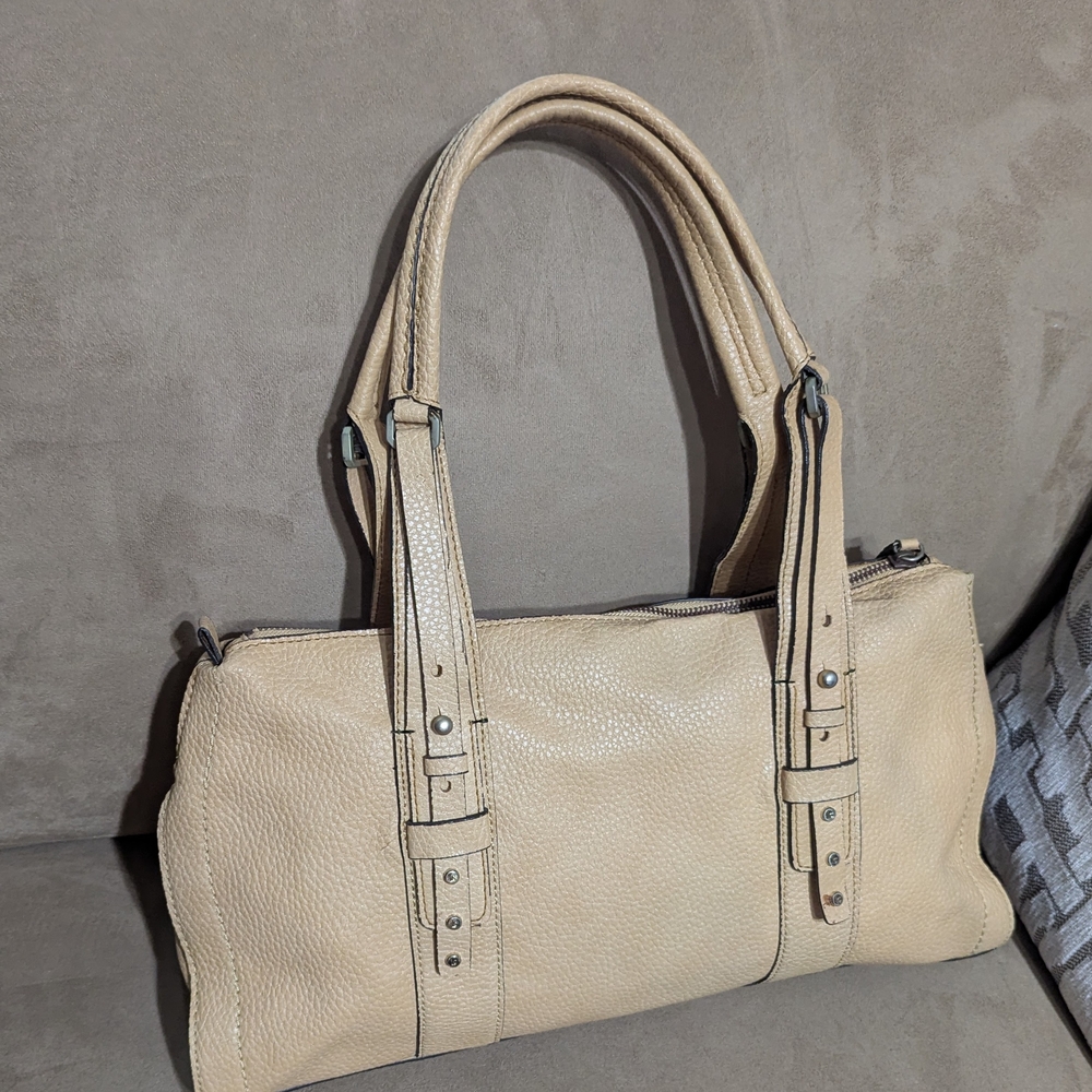 Liz Claiborne Beige Shoulder Bag